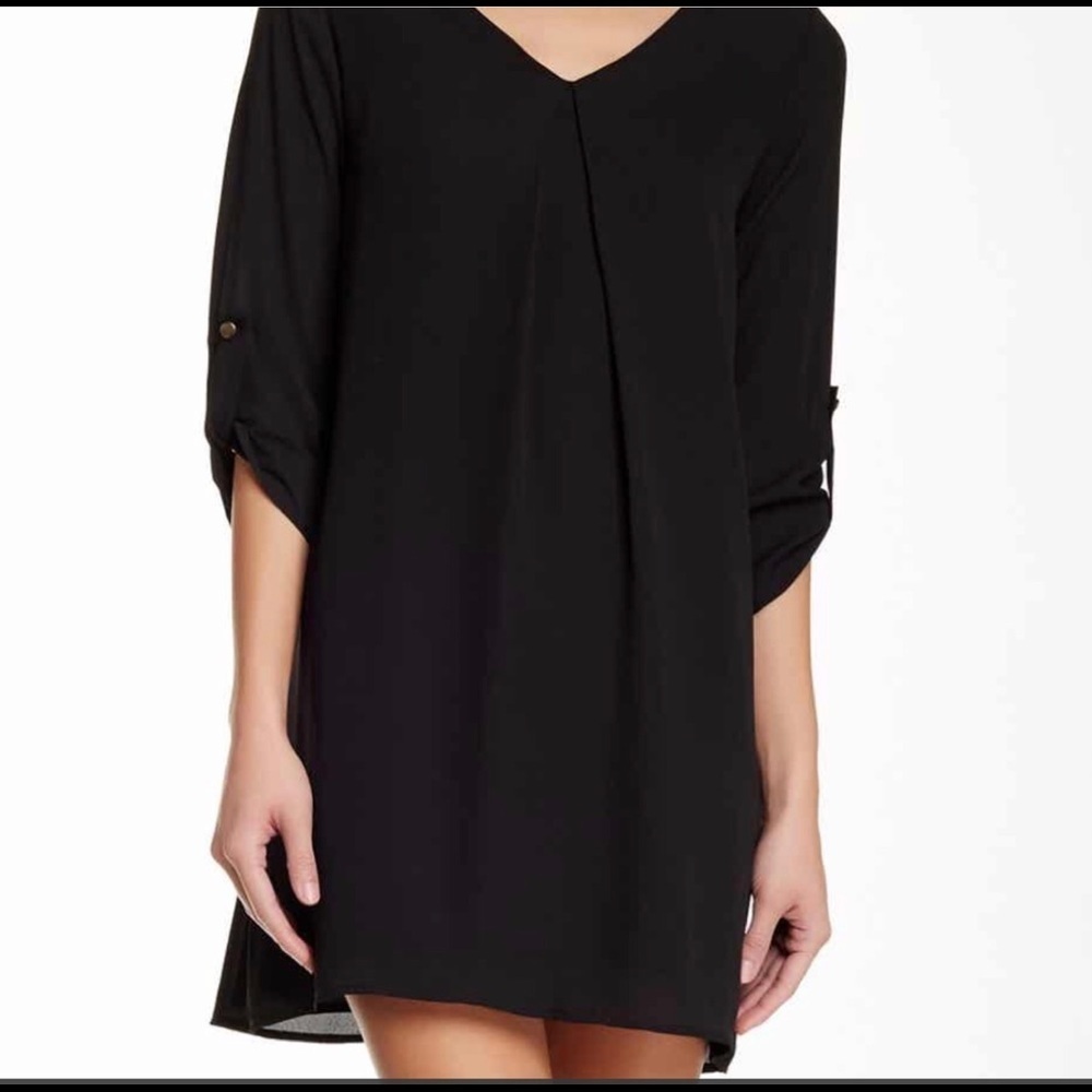 - Soprano Black Dress! Button up sleeve! Size Large